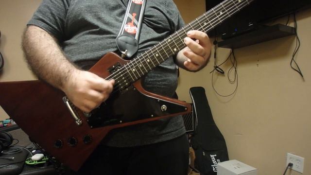 U2 New Year's Day Cover смотреть онлайн