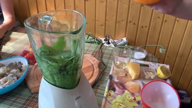 СОУС ПЕСТО из РУККОЛЫ с ГРЕЦКИМИ ОРЕХАМИ. ОРИГИНАЛЬНО, БЫСТРО И АРОМАТНО/ГОТОВИМ С ДОЧКОЙ