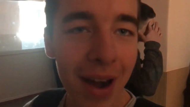 Это школа там где я учился и учусь надеюсь вам такое понравится смотреть онлайн