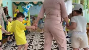 Весенний утренник в средней А группе