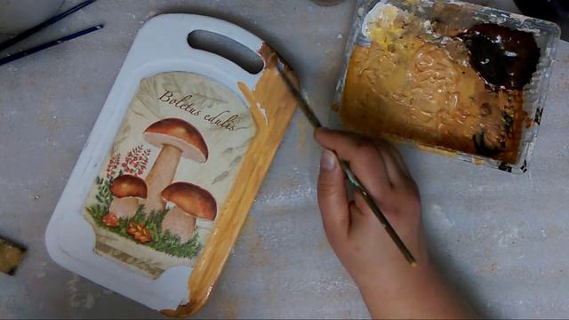 Вешалка для кухонных полотенец или ключей из разделочной доски смотреть онлайн