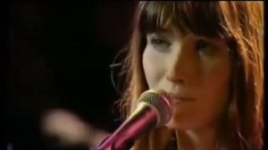 Carla Bruni Sarkozy   Quelqu'un m'a dit