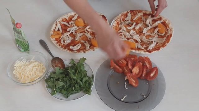 Пицца на лаваше в микроволновке