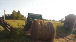 Большой, Прессподборщик  сена, ПРФ 180Б, испытываем покупку, первые рулоны, грузим КУНом на Татру.