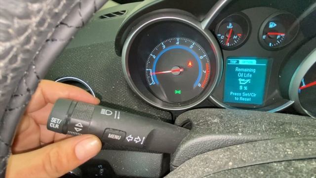 Chevrolet Cruze Oil Change Light | How To !! смотреть онлайн