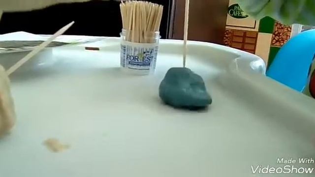 Видео-занятие Ёжики из пластилина и хлеба. смотреть онлайн