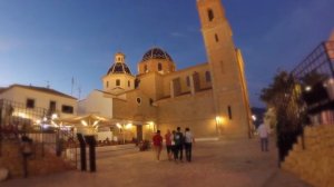 Улица с полезными вещами. Street with useful things Spain Altea Альтеа Испания