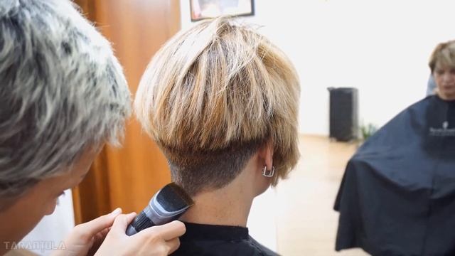 AMAZING HAIRCUT - ASYMMETRICAL BLONDE BOB UNDERCUT смотреть онлайн