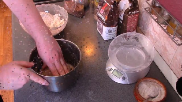Домашний РЖАНОЙ хлеб на закваске с семенами льна, очень вкусный и полезный получается смотреть онлайн