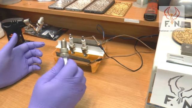 Экономим бензин. Платинирование свечей зажигания смотреть онлайн