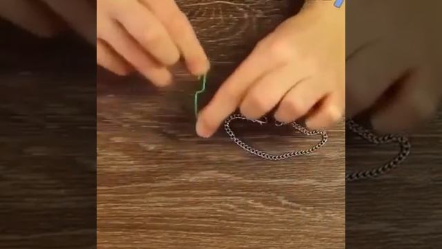 Лайфхак: как застегнуть браслет без посторонней помощи