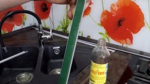 Подсветка в кухонный гарнитур . Всё просто ...