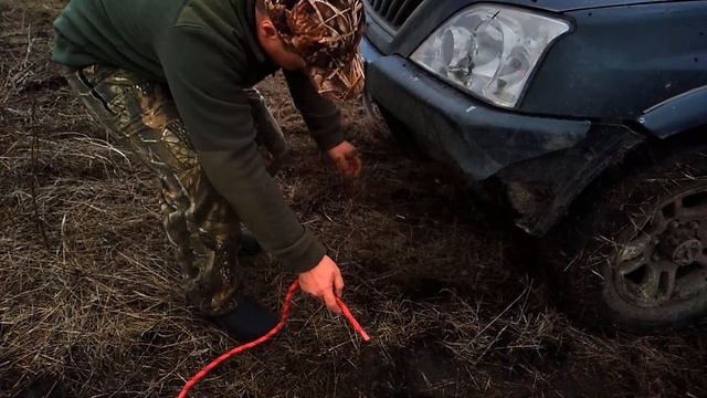 Трос для буксировки автомобиля. смотреть онлайн