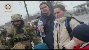Вежливые чеченцы на Украине спасают перепуганных мирных жителей (ВИДЕО)