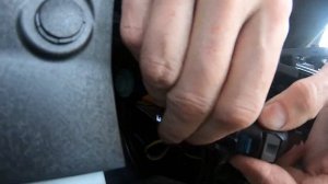 How to replace change Headlight bulbs in Hyundai Santa fe 2013-2018