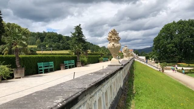 Наверное самый красивый город в Чехии - Чески-Крумлов. Прогулка по центру и по территории замка смотреть онлайн