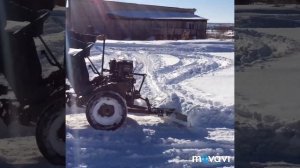 Уборка снега самодельным минитрактором!