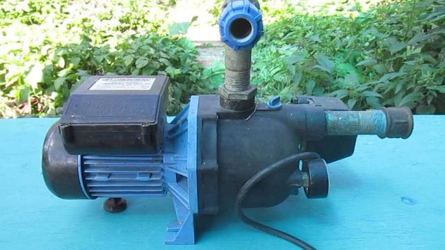 Насосная Станция без Гидро Аккумулятора ДЖИЛЕКС 60 /35 засасывает воду с 12 метров . смотреть онлайн