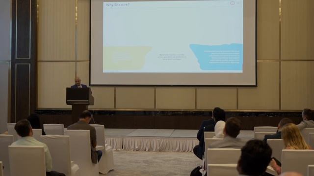 Headless in Financial Services powered by Sitecore смотреть онлайн