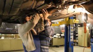 Изготовление кастомной выхлопной системы на Audi A4 2.0 turbo