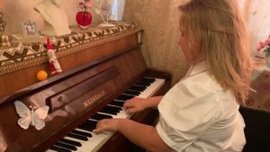 SOFT MOZART Winter Recital 2021-2022 Milana (8) plays: Шитте. Этюд "Мячик"