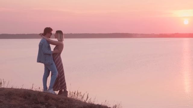 Слезы - это небес роса. Душевная, романтическая песня о любви. смотреть онлайн