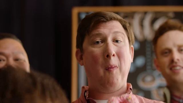 Lenovo Yoga 720 — 4K Display: It Draws You In смотреть онлайн