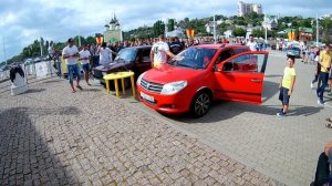 ГРОМКИЙ ВАЗ 2107 vs. Geely MK Cross | LFest соревнования по АВТОЗВУКУ