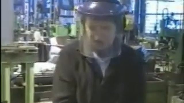 Красноярский Завод Комбайнов 2006 год смотреть онлайн