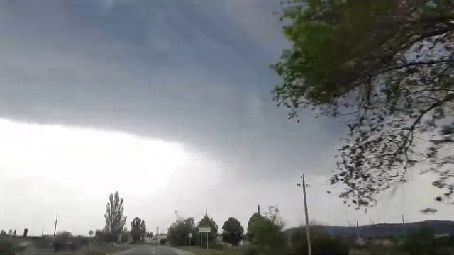 Образуется воронка
