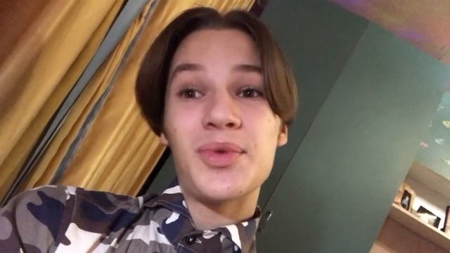 VLOGmas: Потекла кров з носа? Святкую іменини смотреть онлайн