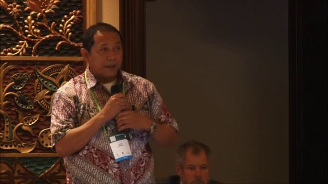 Improving livelihood benefits for smallholders - Forests Asia 2014 - Discussion Forum,