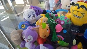 Удача!!! Достаем розового мишку в автомате-хватайка