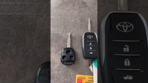 Ключ тойота альфард викидной