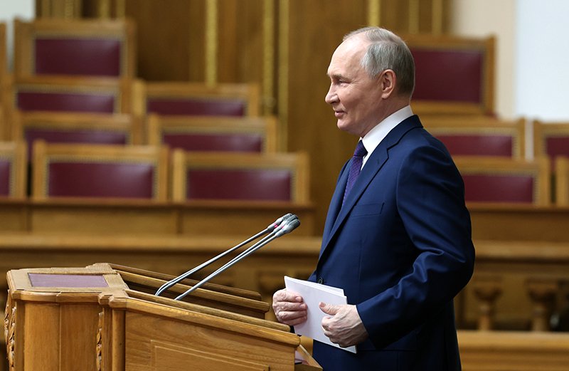 Путин рассказал о кадровой программе "Время героев" / События на ТВЦ