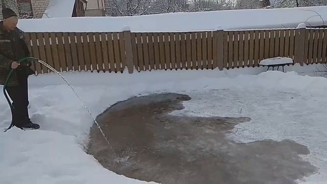 Заливка катка на даче