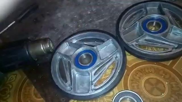 Снегоход рысь. Катки,подшипники. смотреть онлайн