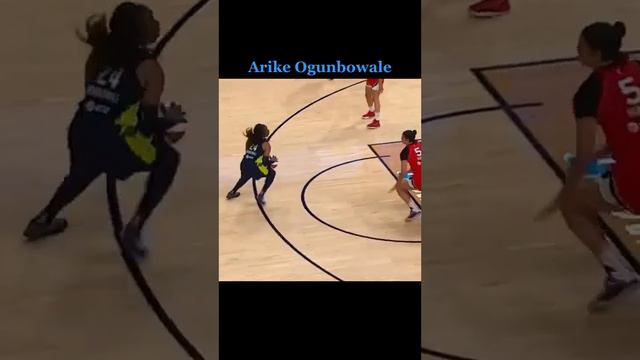 Arike Ogunbowale can get buckets from anywhere on the court 🎯