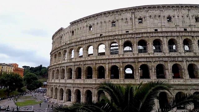 Улицы Рима. Колизей. смотреть онлайн