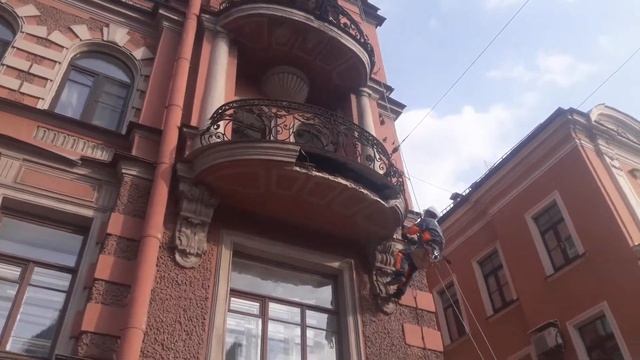 Обрушение балкона на Лиговском Проспекте 120 смотреть онлайн