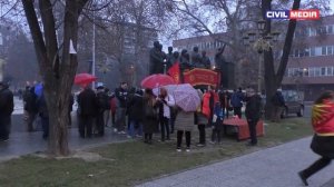 ОЗБИЛНО: Чадорот на Шилегов ги прибра сите „сончеви“ демонстранти
