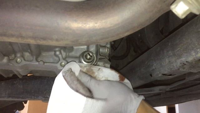 Tutorial: Replace 2006 Honda Civic Transmission Fluid смотреть онлайн