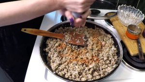 Жареные пирожки с мясом простой рецепт выпечки на ужин и перекус!