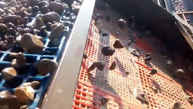 Вибрационный грохот, виброгрохот, грохочение щебня