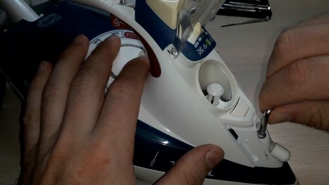 Tefal: Ремонт Утюга Если Он Перестал Греть. (2022)