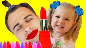 Bad BABY Daddy crying! Little Babies Learn Colors with Color Lipstick / Finger Family song