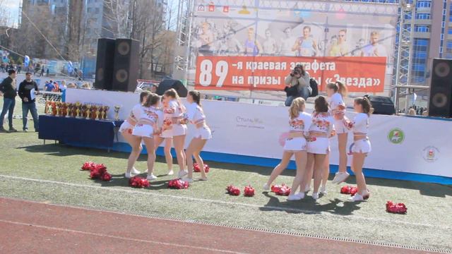 Группа поддержки ЖФК "Звезда-2005" Пермь 1 мая 2018 DAISY + COOL