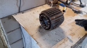 Разборка DIY электропилы из электромотора на 380в, достаём медь