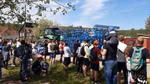 Парад сельхозтехники.mp4