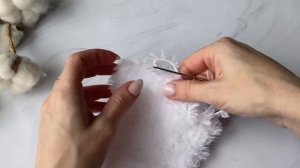 Зайчик из квадрата / Зайка спицами